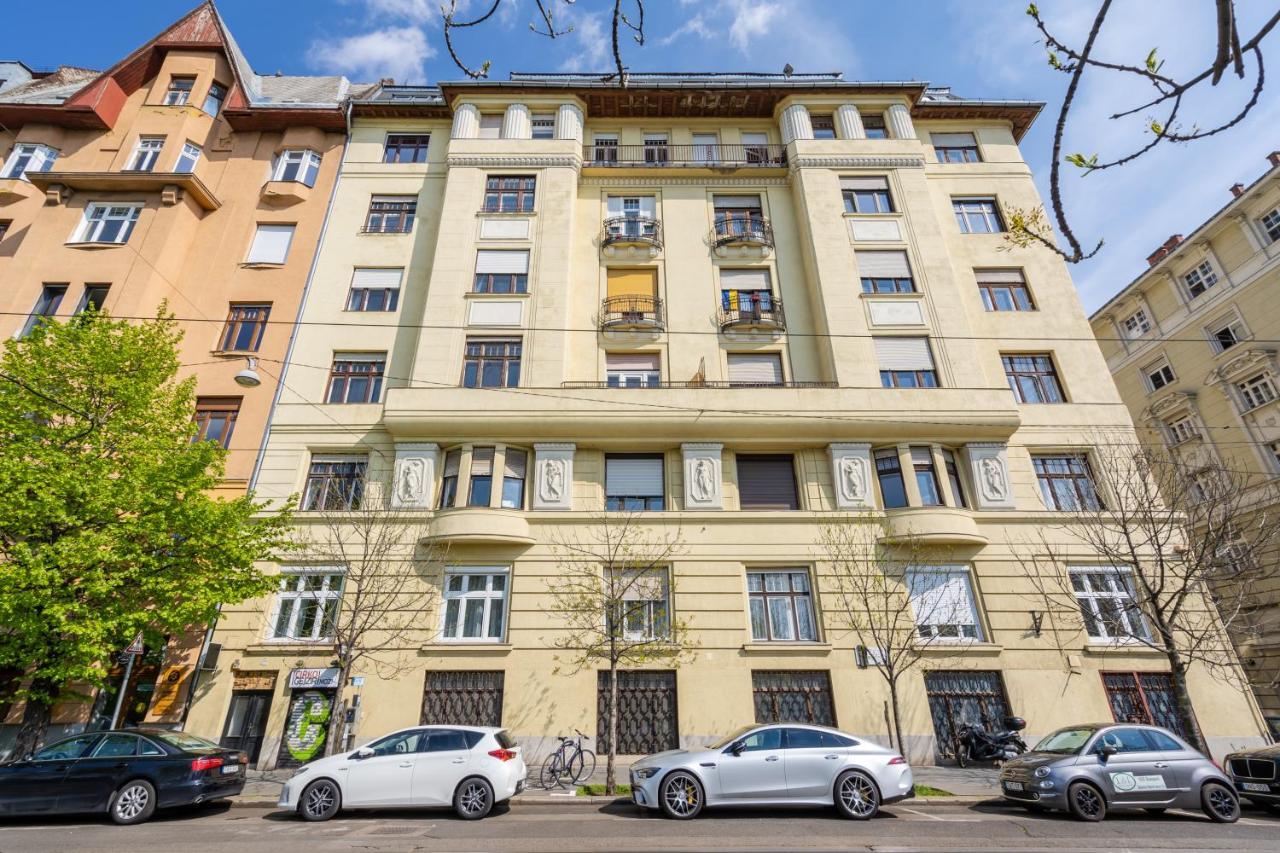 Stollar Apartment, Best Danube View Будапешт Экстерьер фото